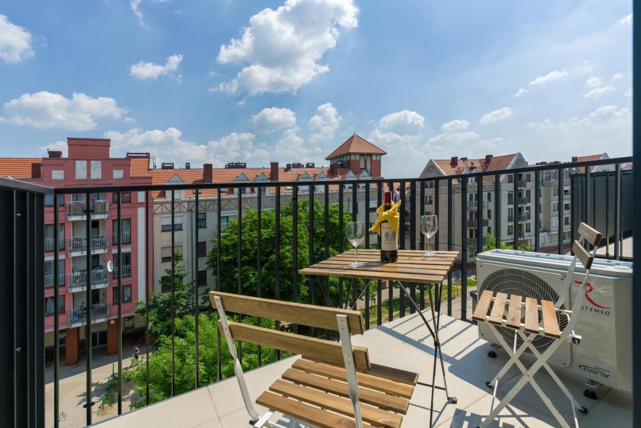 Apartments City View Garbary By Noclegi Renters Poznań Kültér fotó